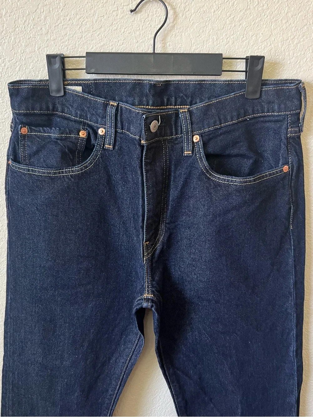 LEVI’S Premium 502 Dark Wash Blue Jeans Slim Fit Tapered Leg Mens 33X29 Big E